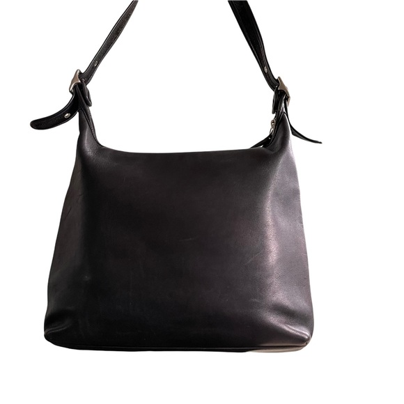 Coach Legacy Should Bag - Picture 2 of 9